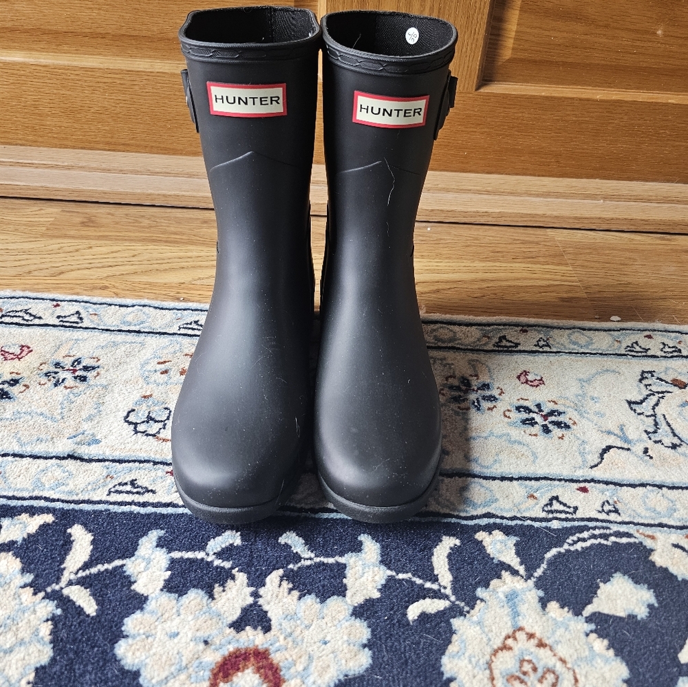 Hunter Refined Slim Fit Short Rainboots